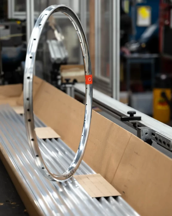 Astral Outback Aluminum Disc 650b/700c Gravel/Tour/Mtn