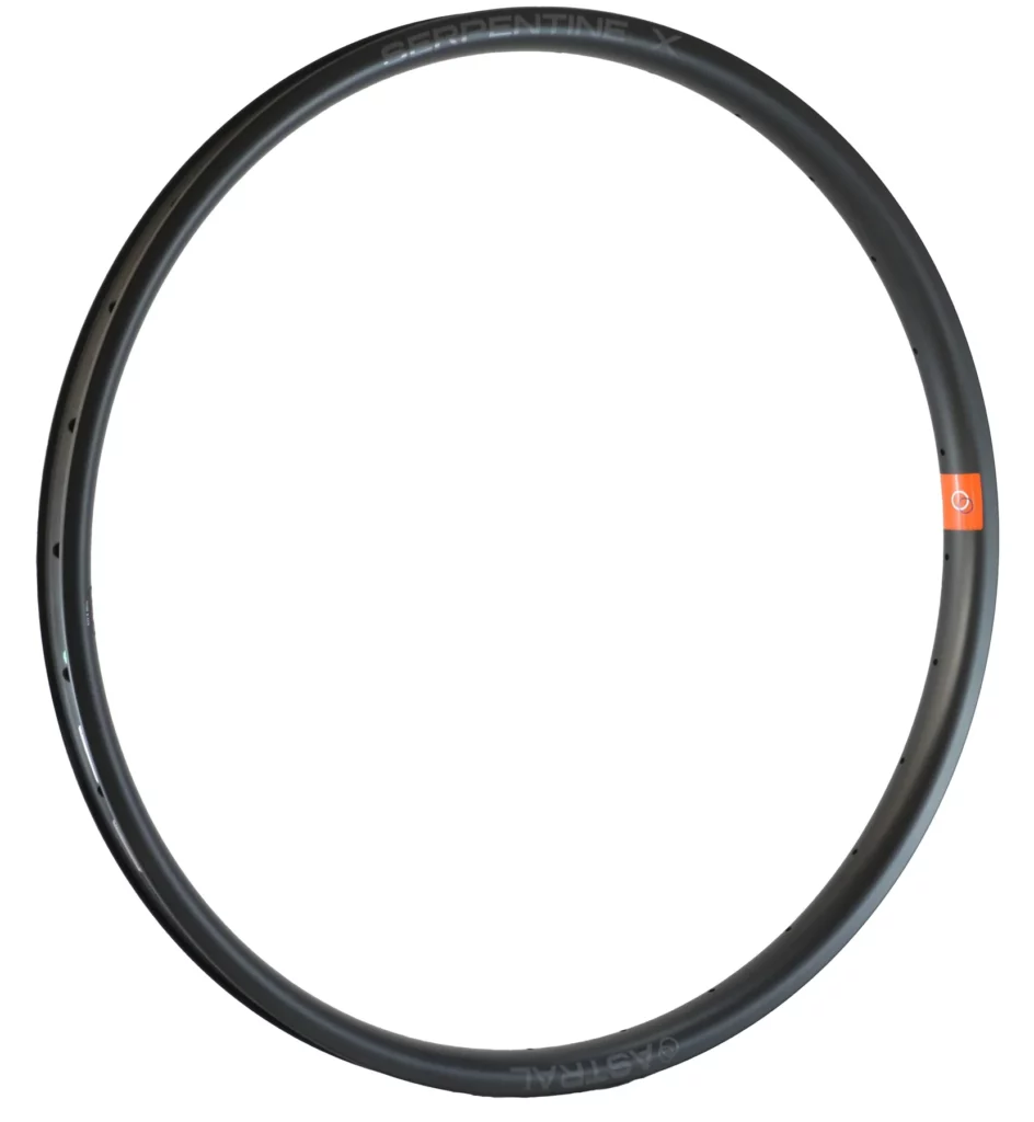 Astral Serpentine Carbon X Rim