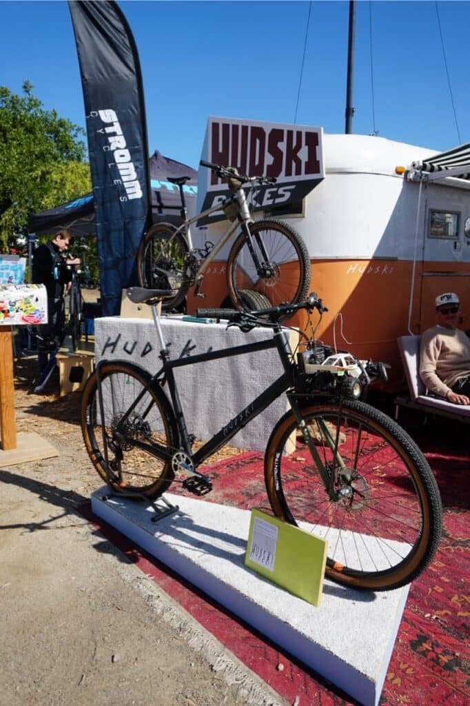 The Hudski Dualist MTB Built with White Industries