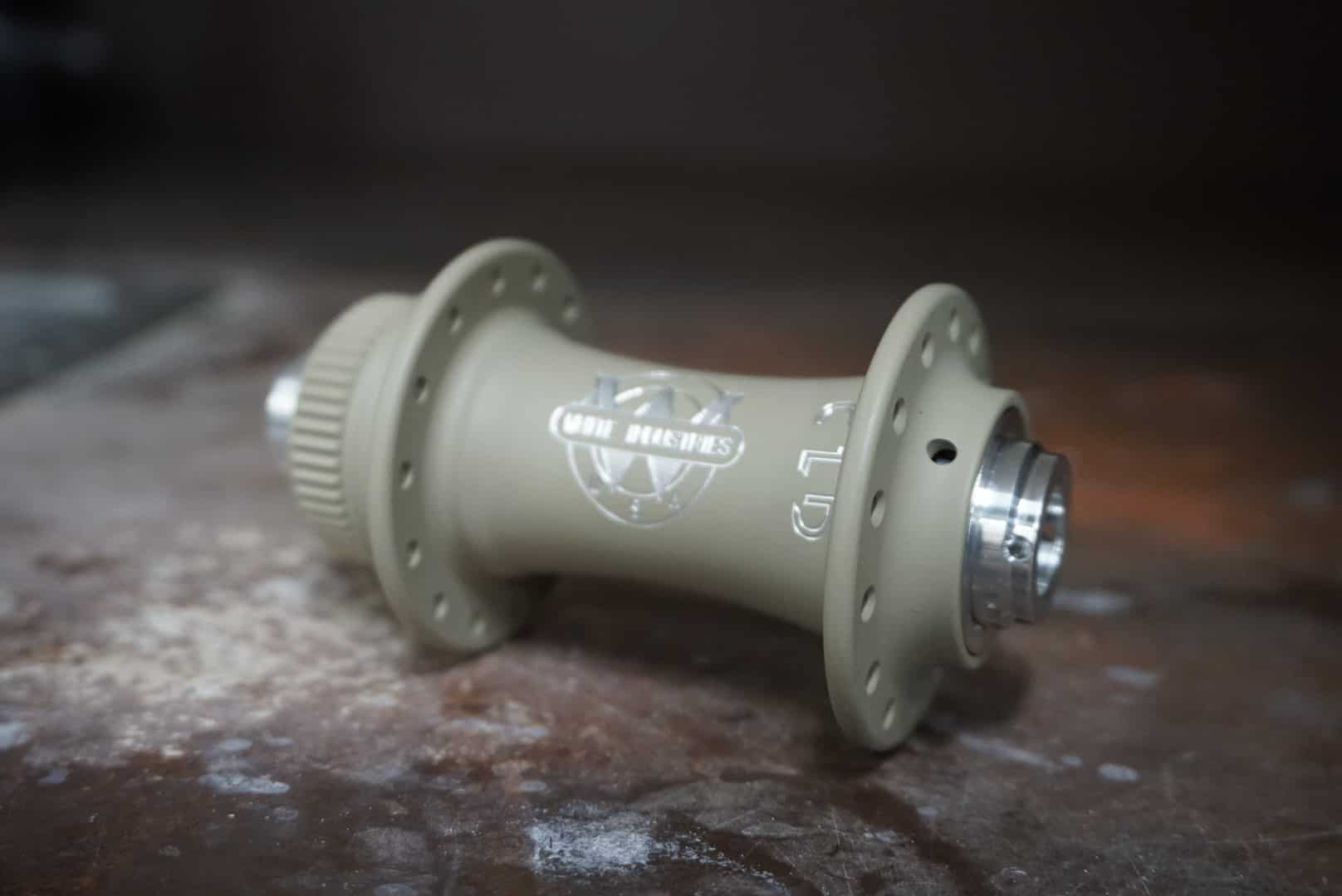White Industries Limited Edition CLD Hub